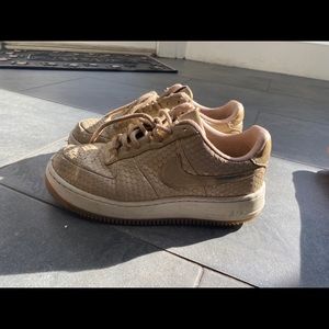Nike Air Force 1 Pixel SE